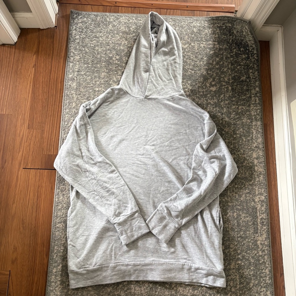 Lightweight Grey Aerie hoodie